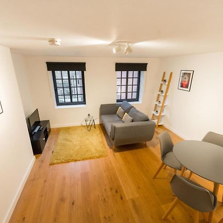 The Old Post Office Court Apartment Норуич Екстериор снимка