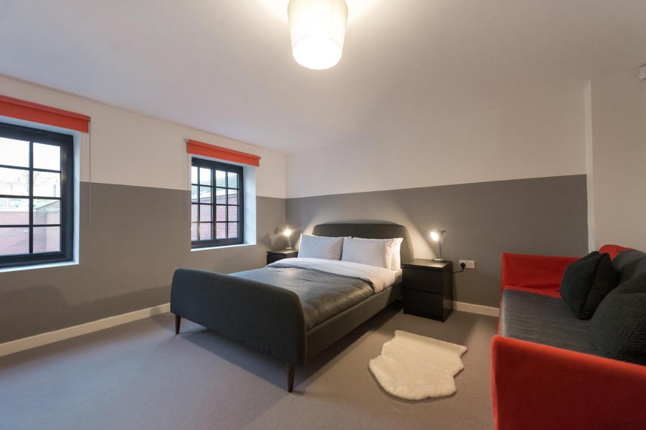 The Old Post Office Court Apartment Норуич Екстериор снимка